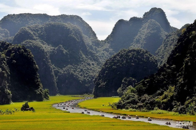Photo of Карстовые горы и рисовые поля Вьетнама