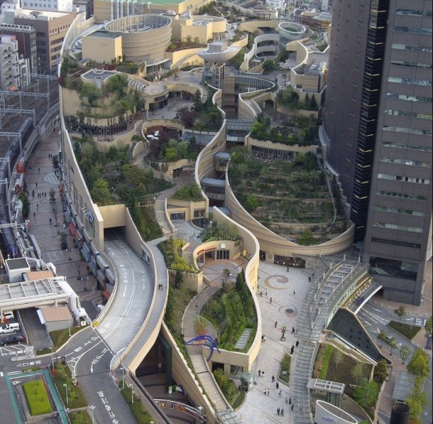 Photo of Namba Parks - японские сады на крышах Осаки